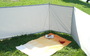Etwas Sonnenschutz mit dem Premium Strand Windschutz von Peddy Shield