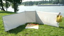 Groer Strand-Windschutz 90 x 500 cm hell silbergrau fr alle Freizeitaktivitten.